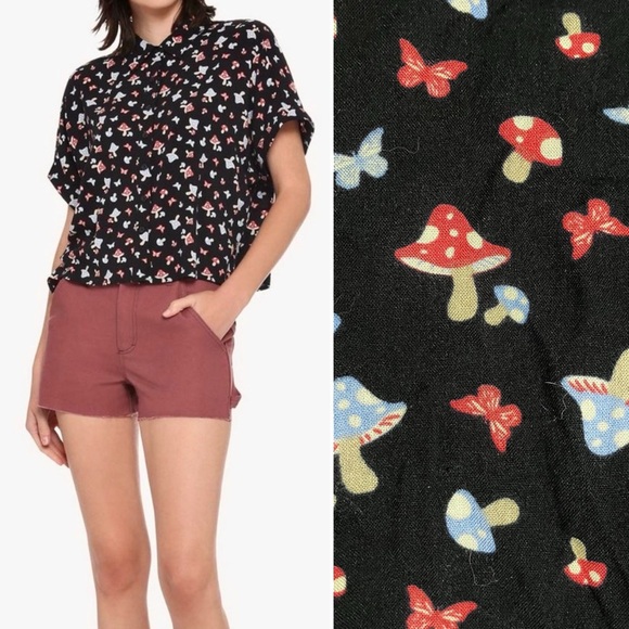 HOT TOPIC Boxy Camp Shirt Short Sleeve Button-Up Top Mushroom 2XL - Picture 9 of 9